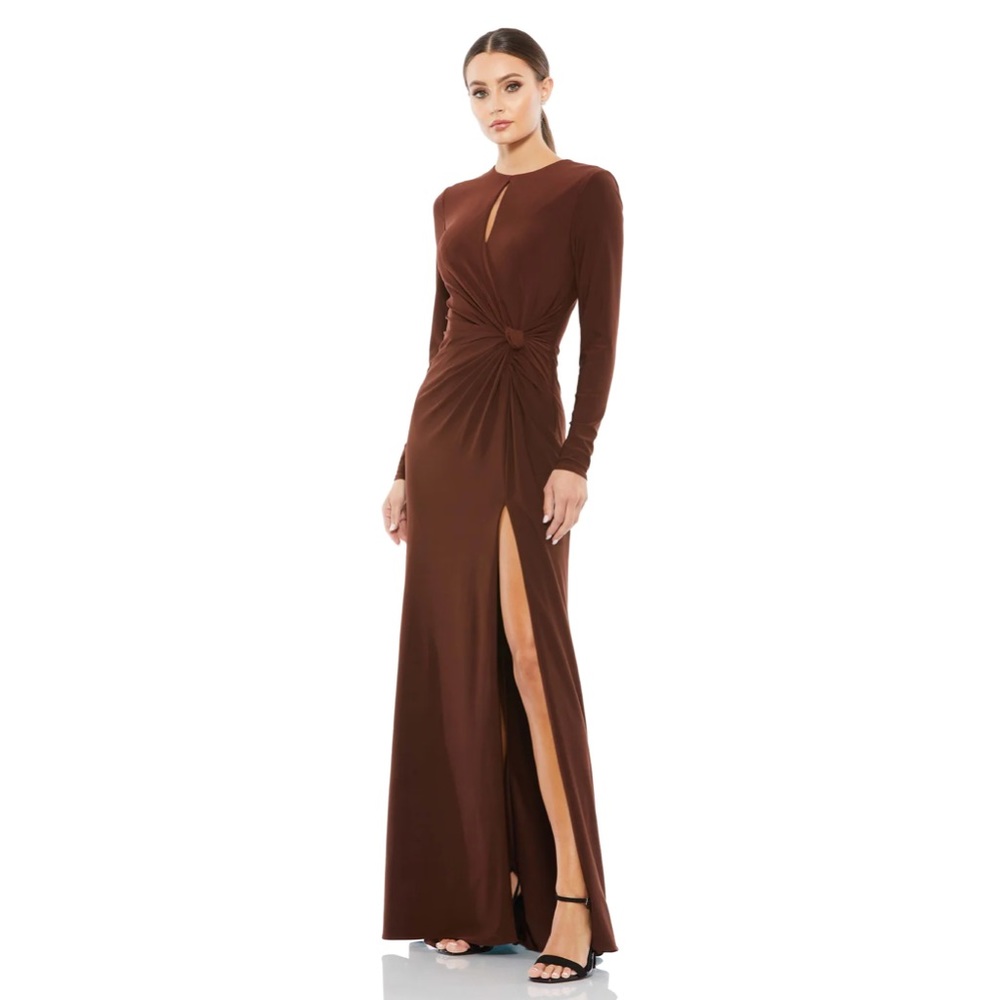 Ileena for Mac Duggal Long Sleeve Keyhole Draped Gown